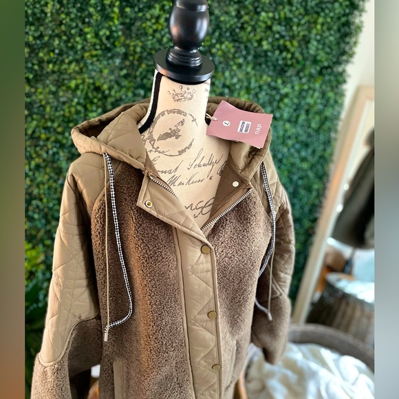 NAP Loungewear Sherpa Fleece Quilted Jacket - Picture 13 of 13